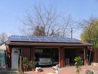 Budapest Családi Ház - a garázs is tökéletes a megújuló energia hasznosítására